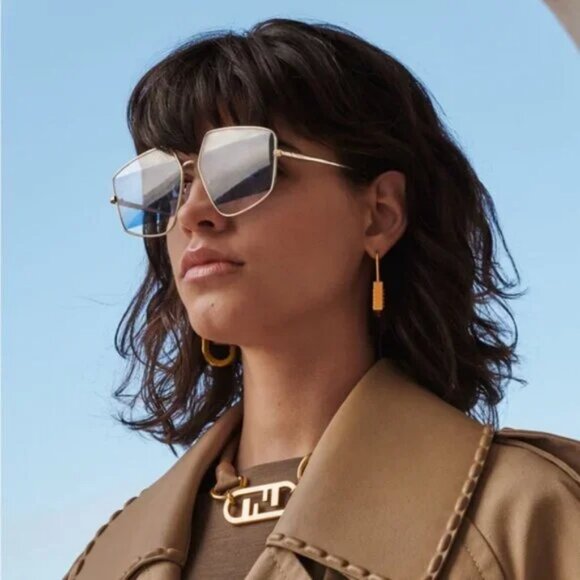 NWT FENDI SUNGLASSES WOMEN GEOMETRIC GOLD EYEWEAR - Picture 1 of 5